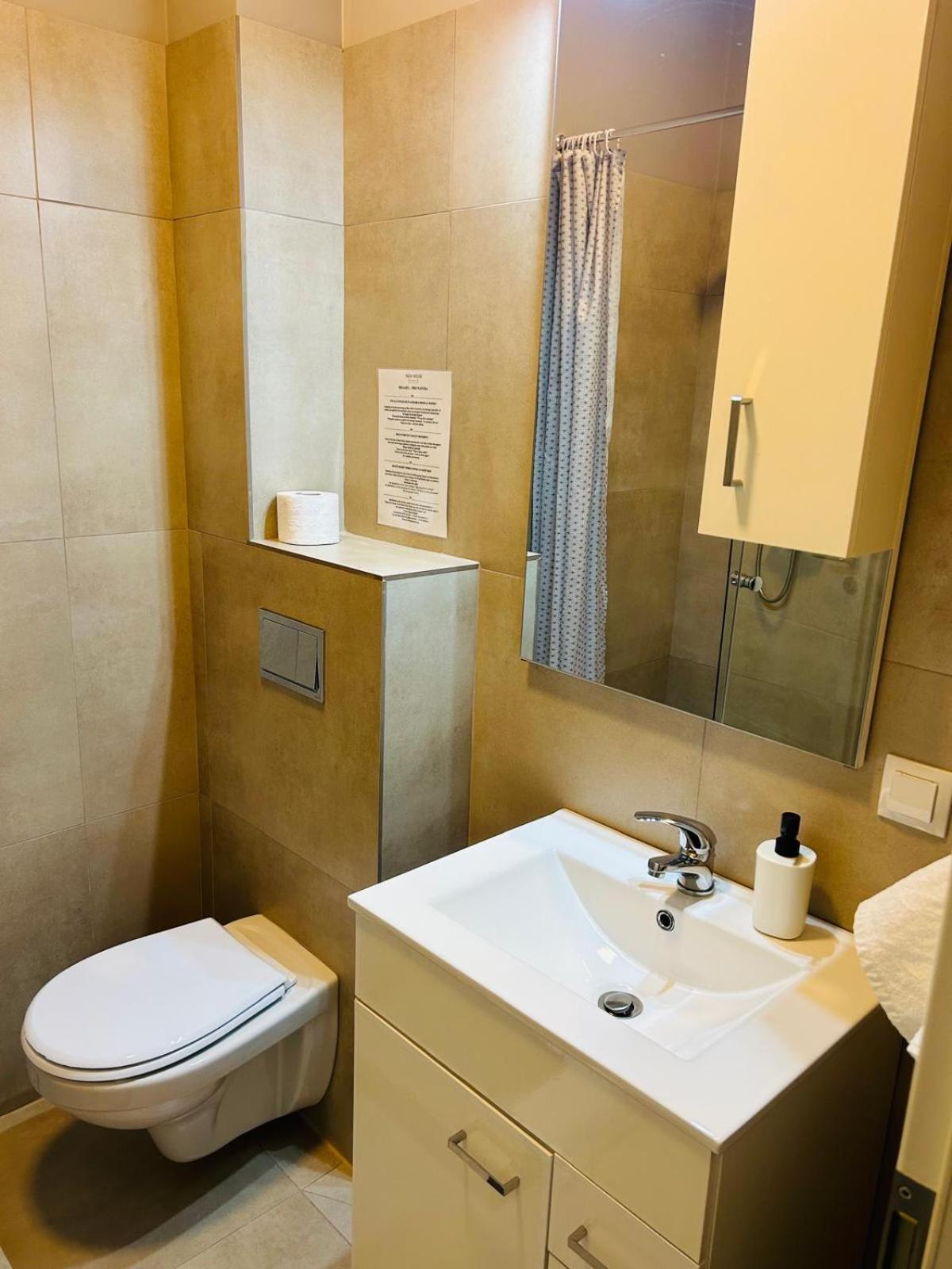 New House Sibiu Hotel Buitenkant foto